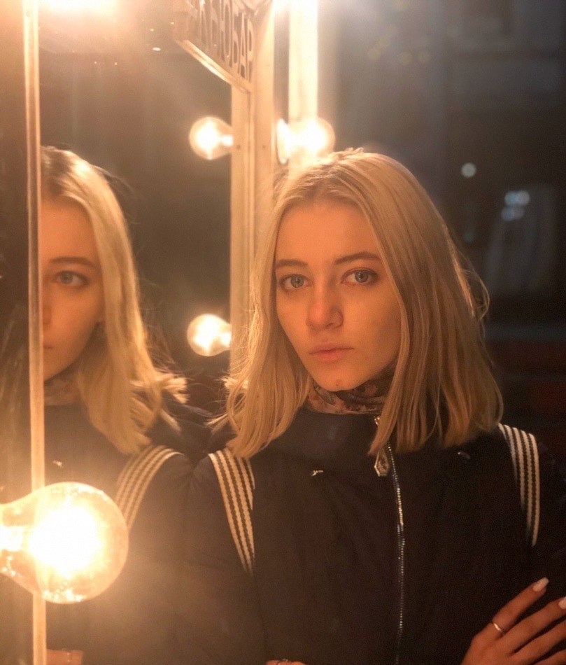 Оксана привлекальеная девушка из Полысаево цена от 3000 руб