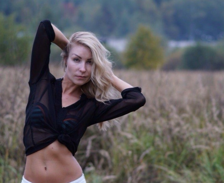 Ирина привлекальеная девушка из Полысаево цена от 3000 руб