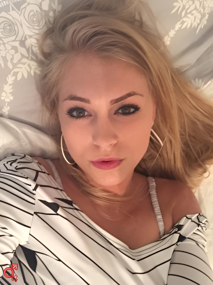 Индивидуалка Юля, доступна для личного знакомства от 2000 руб