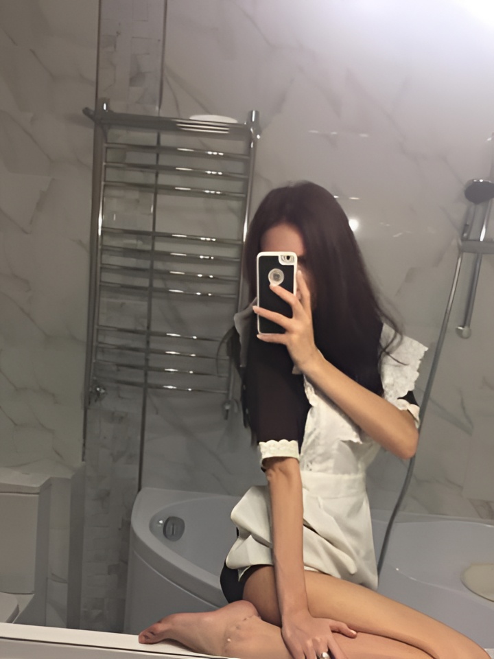 Индивидуалка Юна, доступна для личного знакомства от 10000 руб