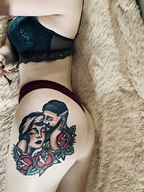 Лаура привлекательная девушка из Полысаево цена от 1500 руб