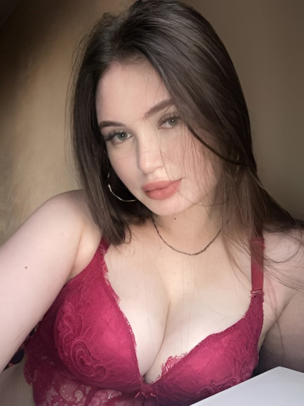 Раиса привлекательная девушка из Полысаево цена от 5000 руб