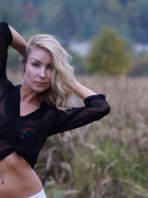 Ирина привлекательная девушка из Полысаево цена от 3000 руб