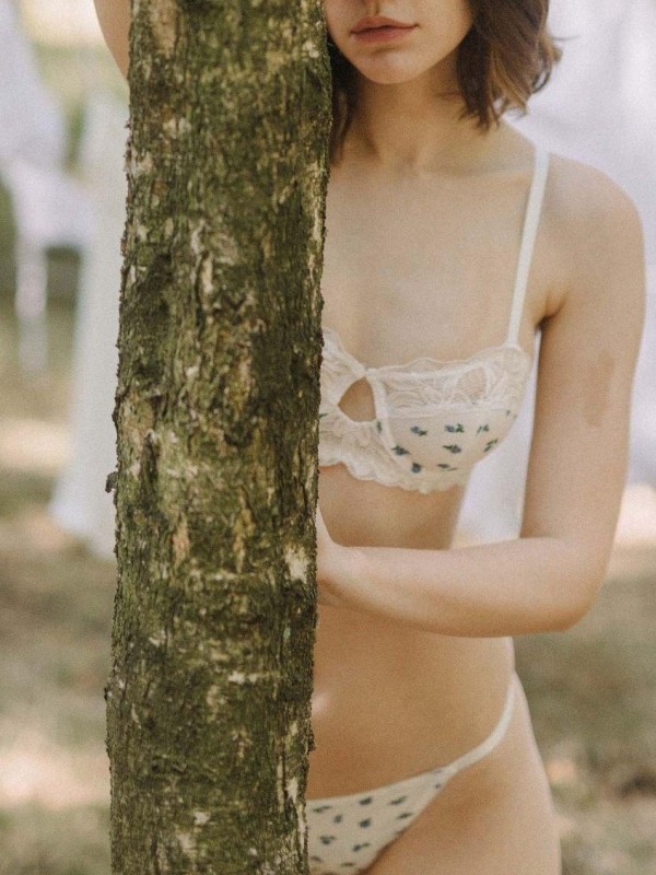 Санни привлекательная девушка из Полысаево цена от 5000 руб